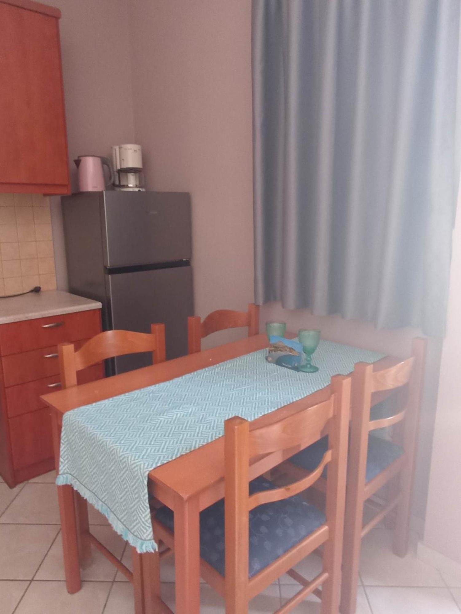 Evangelia Karfas Habitación foto