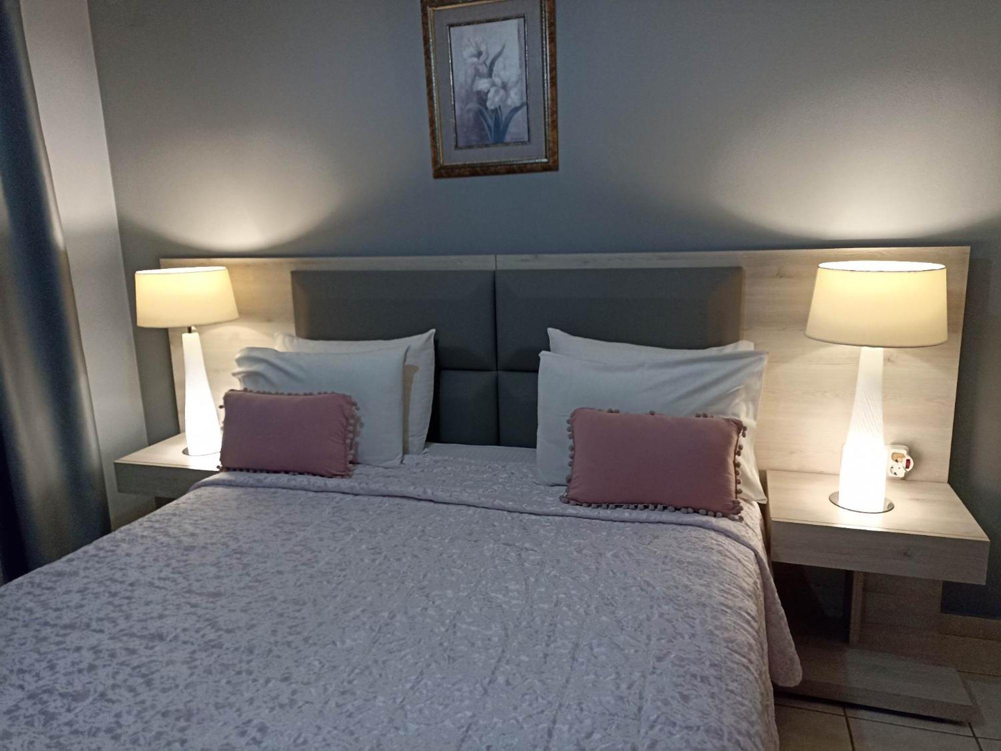 Evangelia Karfas Habitación foto