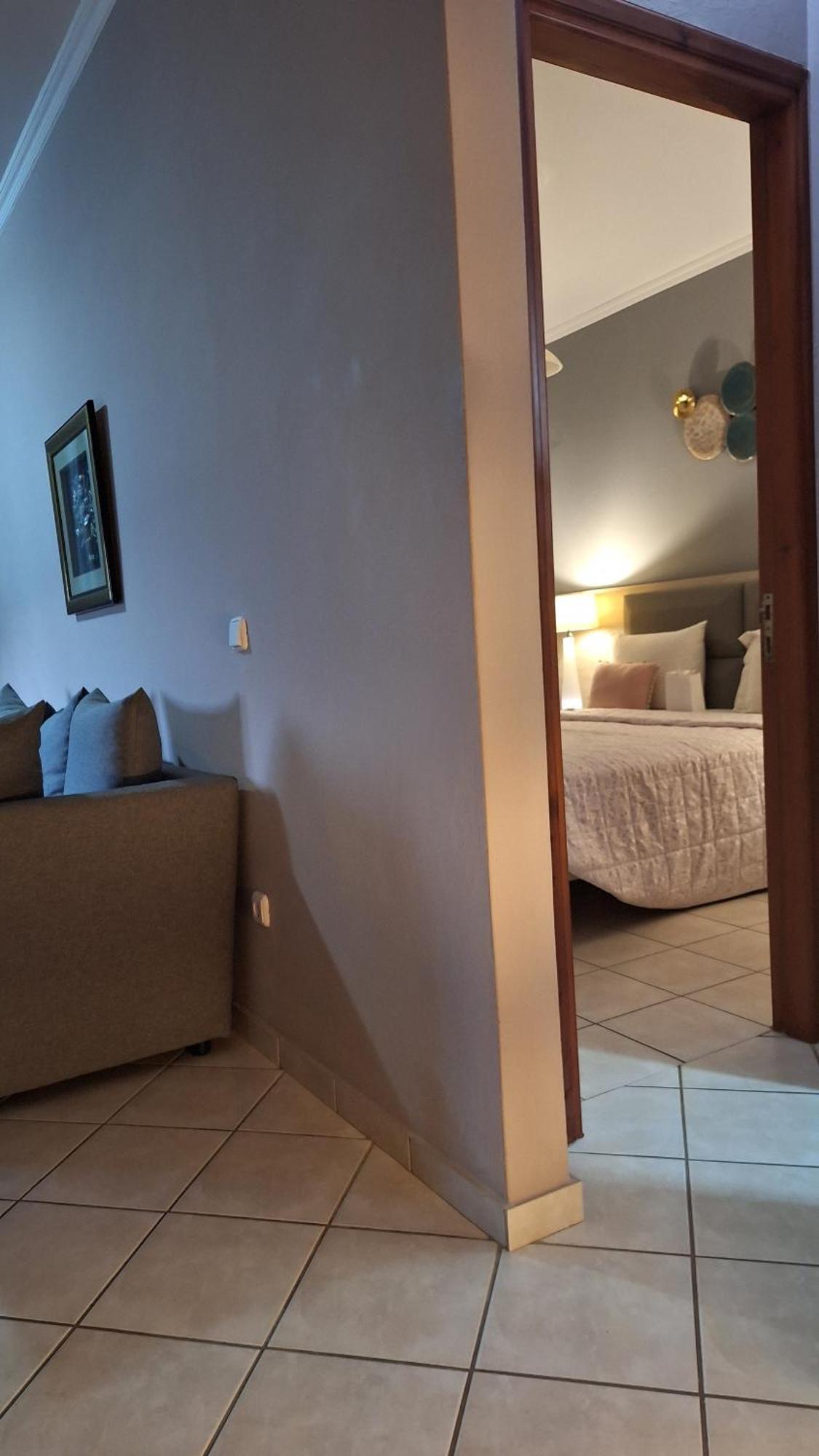 Evangelia Karfas Habitación foto